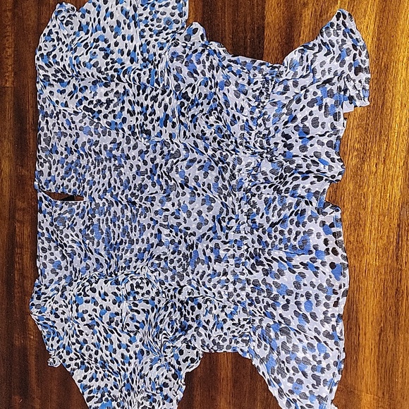 New! Express blouse - Picture 5 of 6